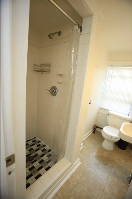 602-10 bathroom